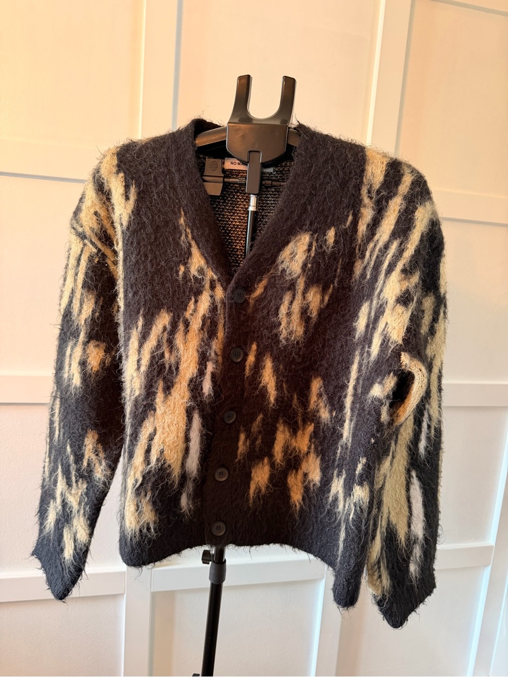 No Maintenance Men’s Luxury Designer Knit Cardigan